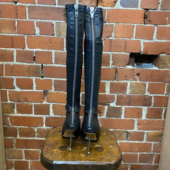 MARGIELA NAIL BOOT ISO SIZE 40-42 - Picture 2 of 4